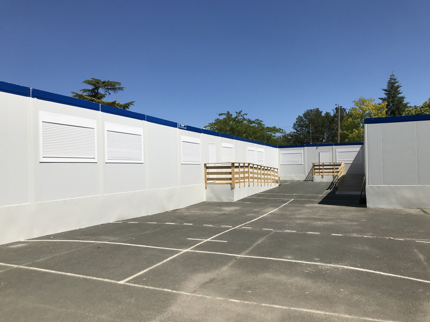 complexe modulaire scolaire par Petit location